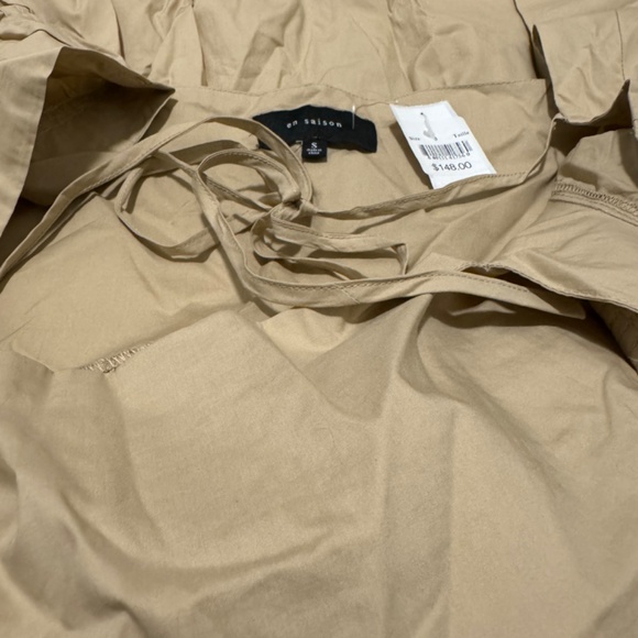 Balloon Midi Dress - Picture 9 of 11